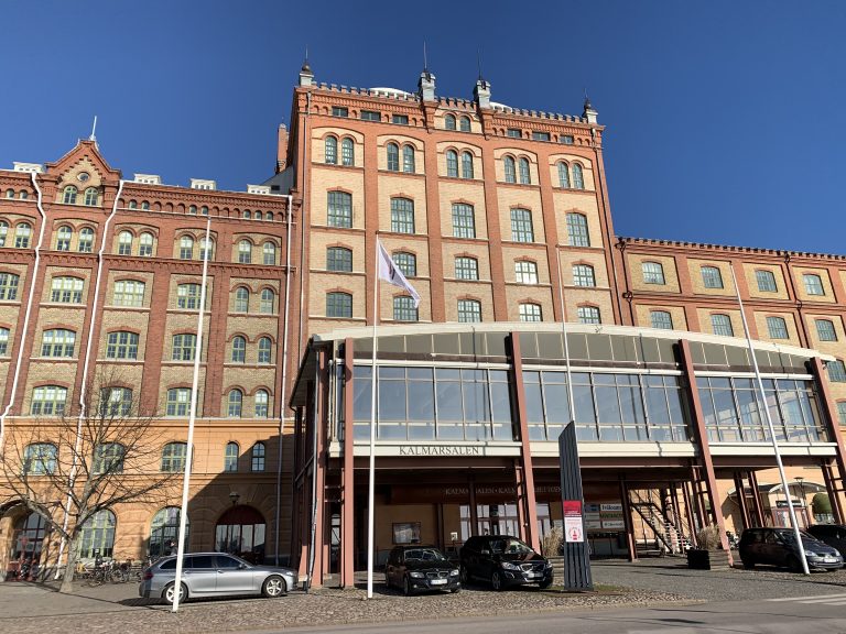 Kalmarsalen utifrån.