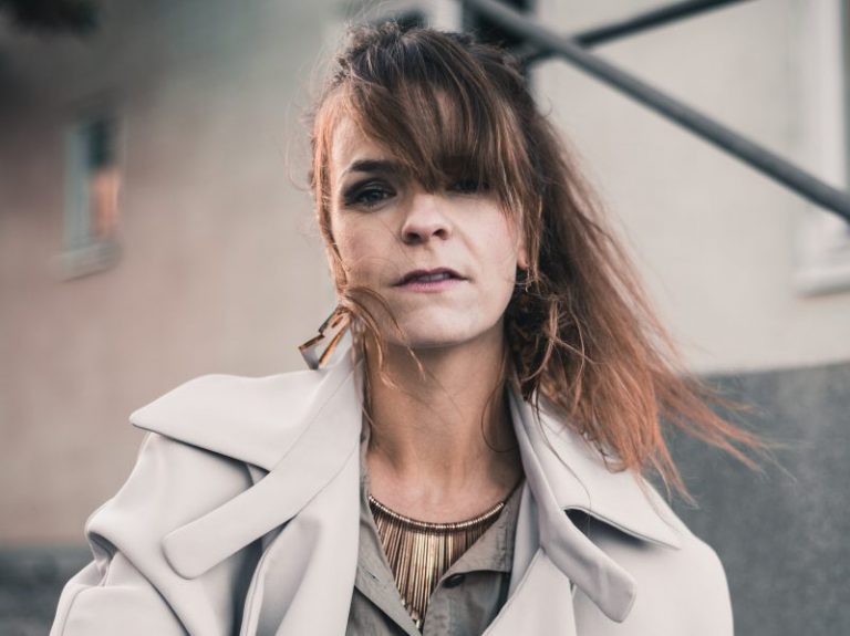 Adeé på ett ensamt Öland