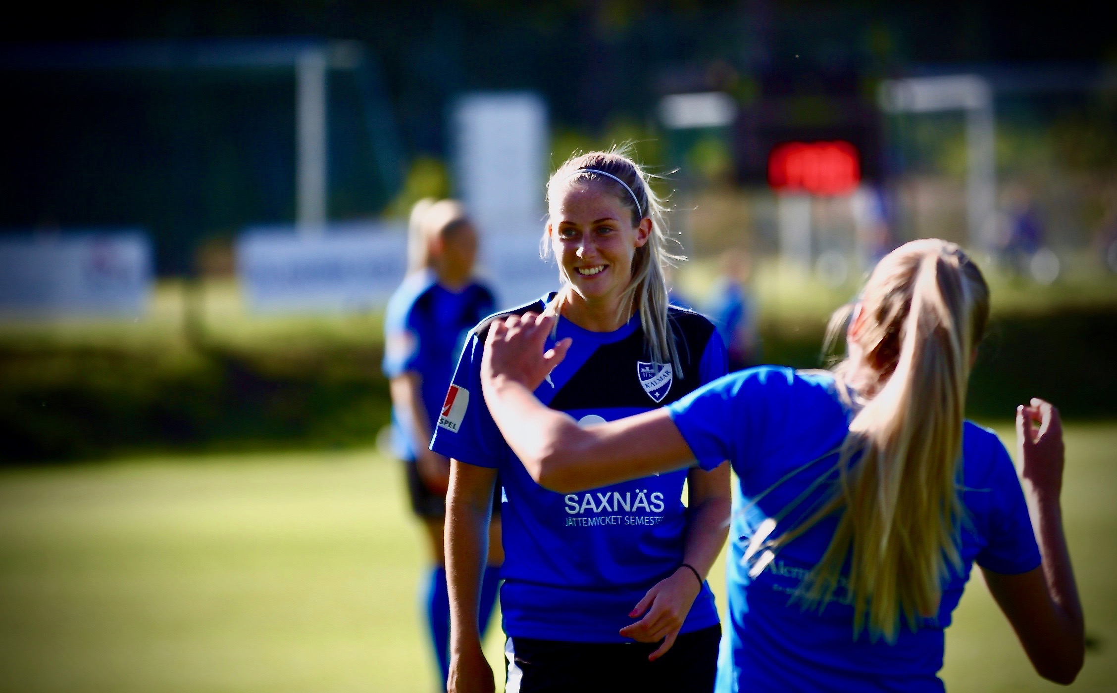 Bilder på Sofia Olsson från träningen innan matchen mot Morön BK.