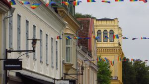 På bilden syns husfasader i Kalmar