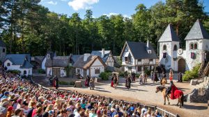 Överblicksbild på en del av Astrid Lindgrens värld.