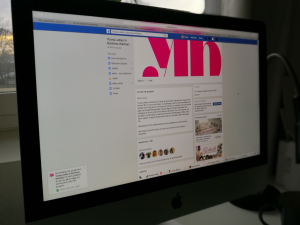 Dataskärm med YLB's facebooksida