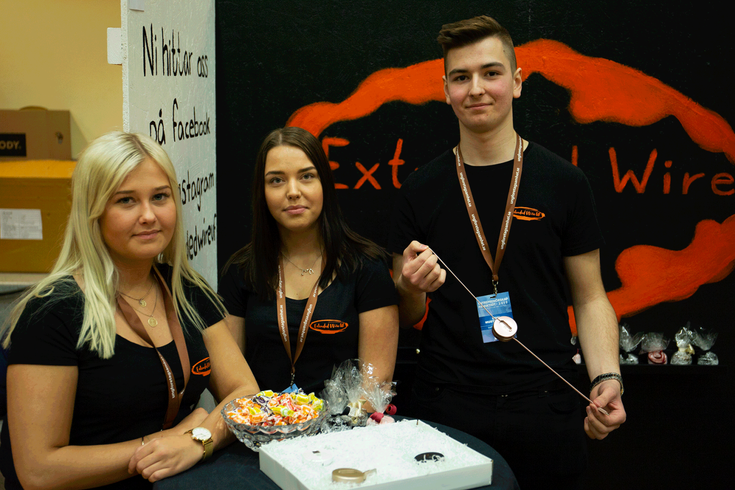 Jennie Schöldqvist, Hanna Hjalmarsson och Eddie Mustajbasic från Västervik driver UF-företaget Extended Wire UF.