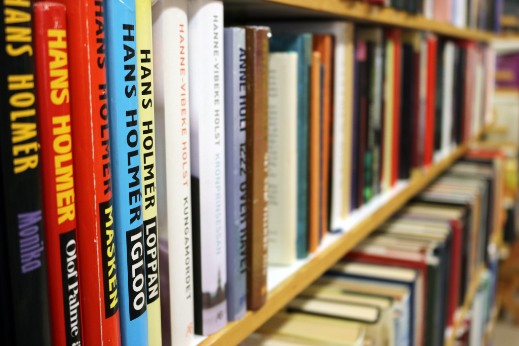 Böcker i second hand