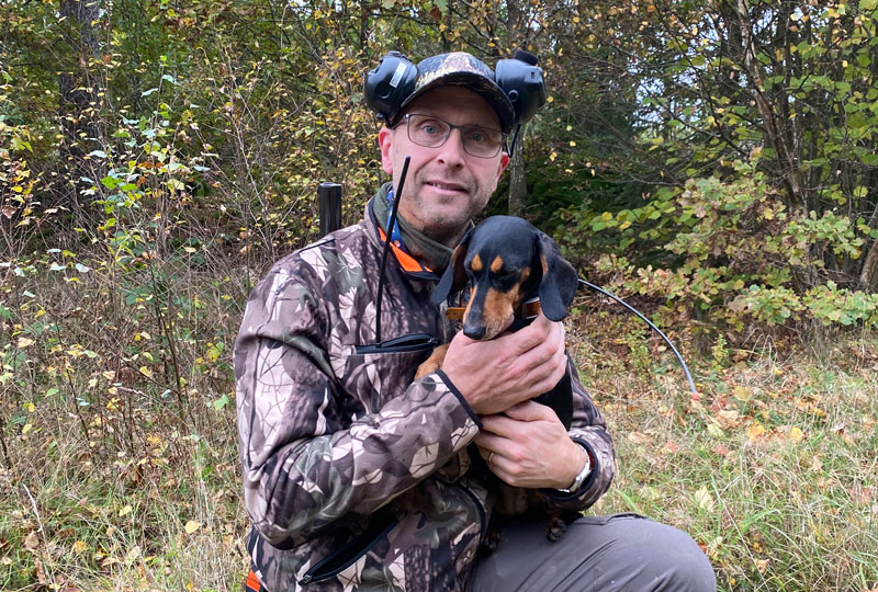 Fredrik Eriksson med hans hund Fanta