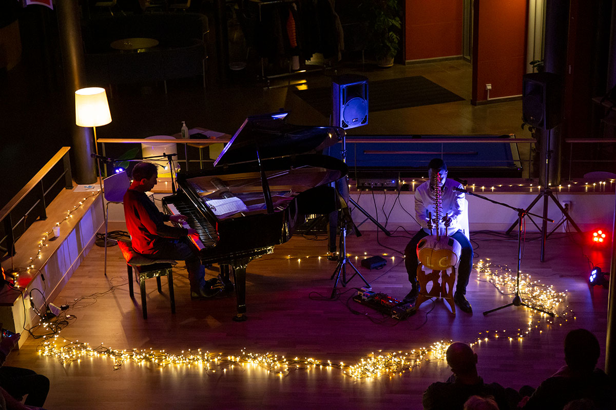 Oliver Hutman och Lamine Cissokho