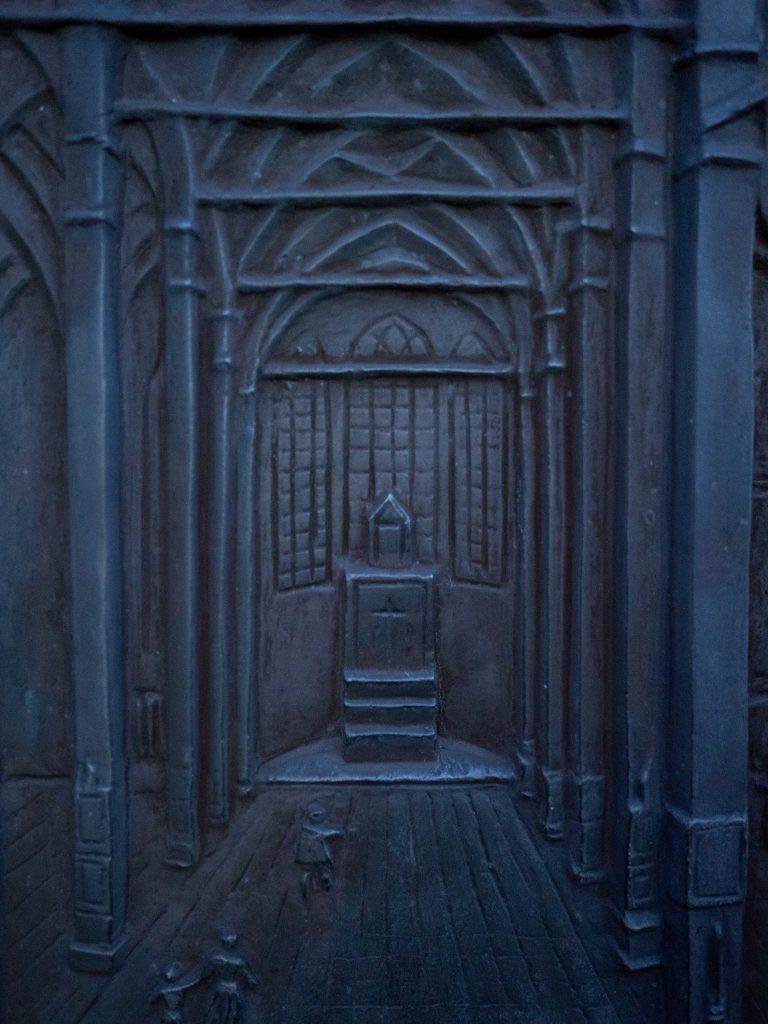 Ristning av bykyrkans interiör