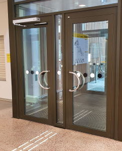 Ytterdörrarna som är extra tunga.