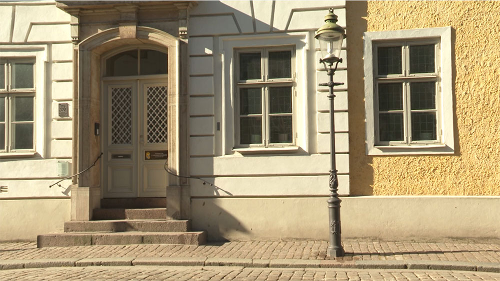 Länsresidenset dörr.